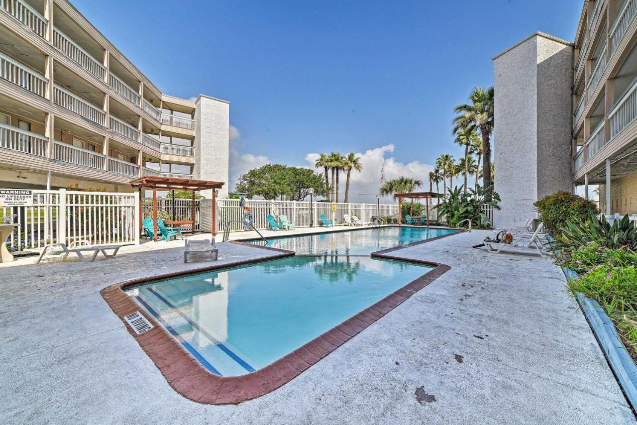 Corpus Christi Escape Pool And Direct Beach Access! Apartment Exterior photo